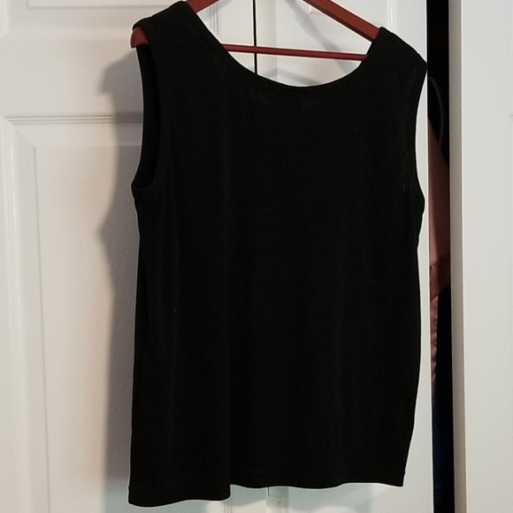 Black knit tank top  1X - Picture 4 of 4